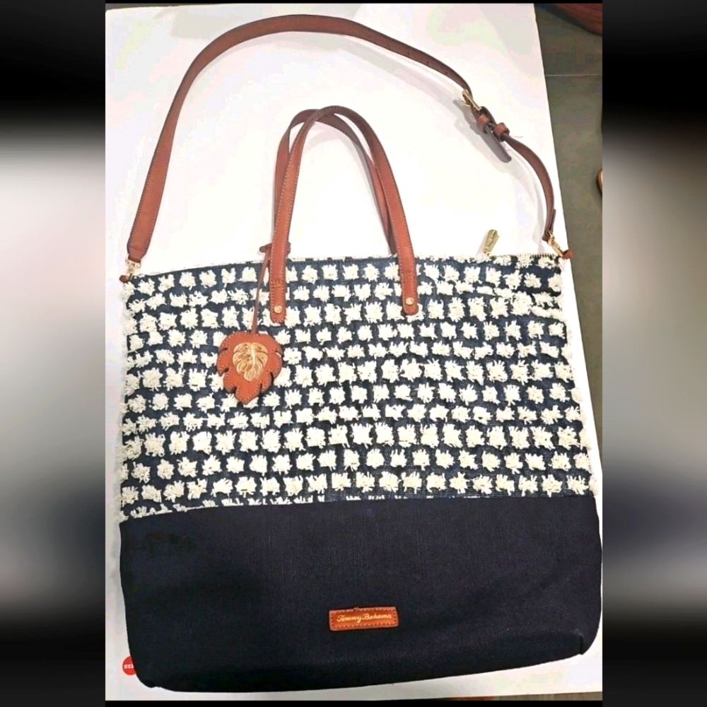 TOMMY BAHAMA Dark Blue Purse Paper Straw TOTE Bag Fringe Poms Lined Tan  15"